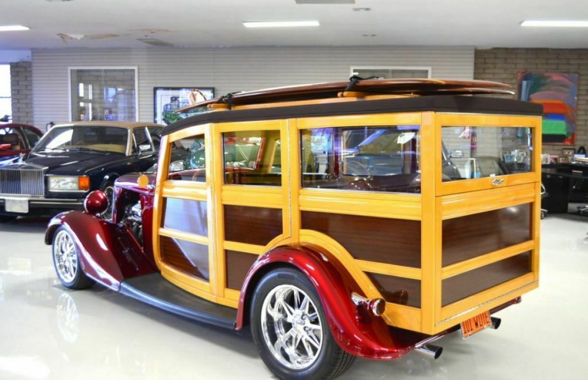 1934 Ford Custom Woodie - photo 8