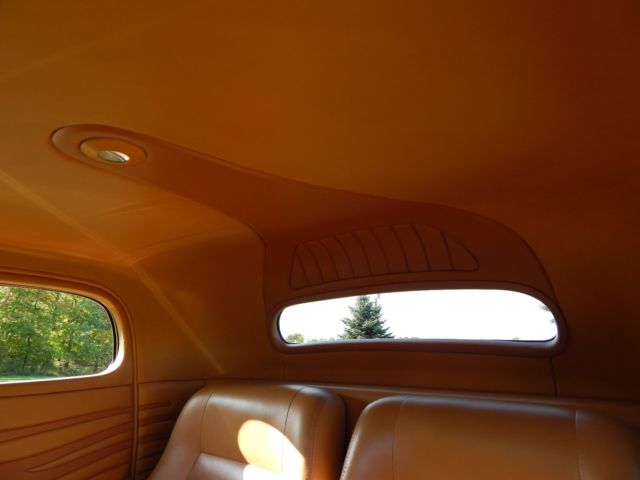 1934 Ford Three window coupe - photo 12
