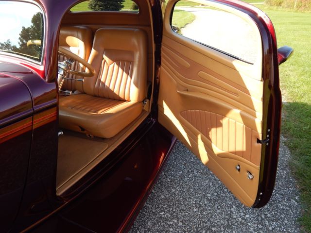1934 Ford Three window coupe - photo 13