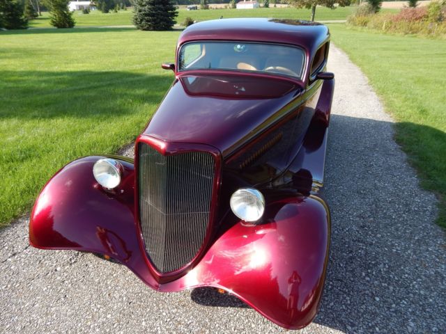 1934 Ford Three window coupe - photo 3