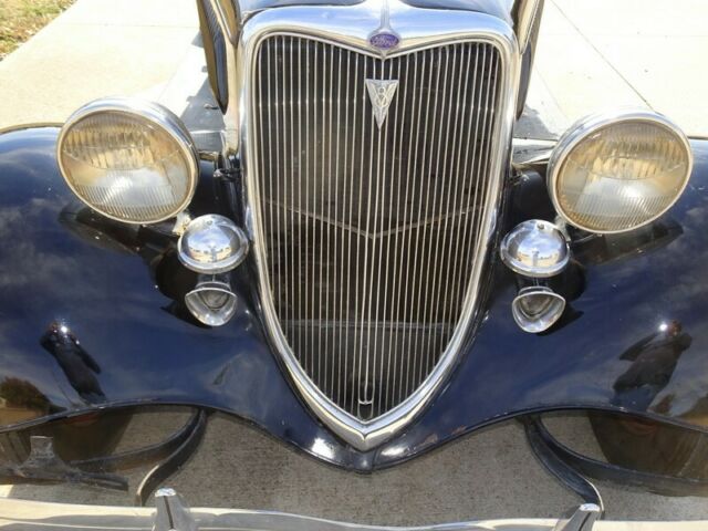 1934 Ford Deluxe CABRIOLET - photo 10