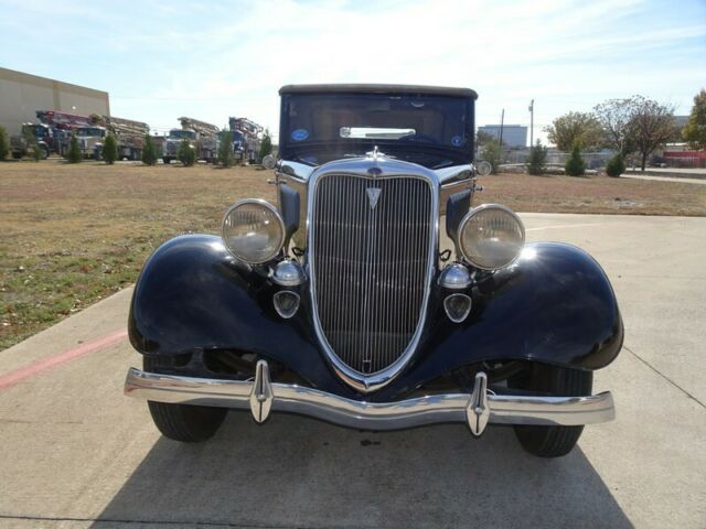 1934 Ford Deluxe CABRIOLET - photo 3