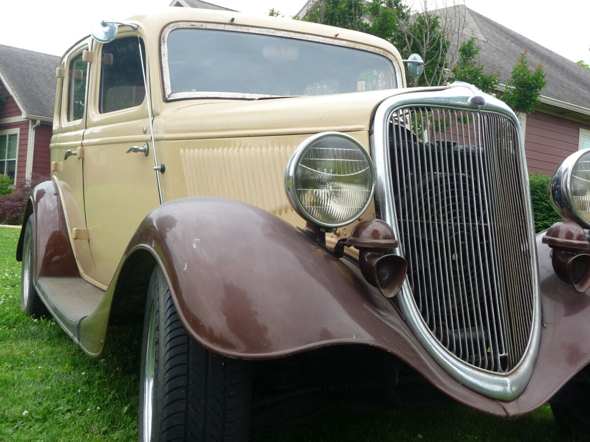 1934 Ford 40 - photo 2