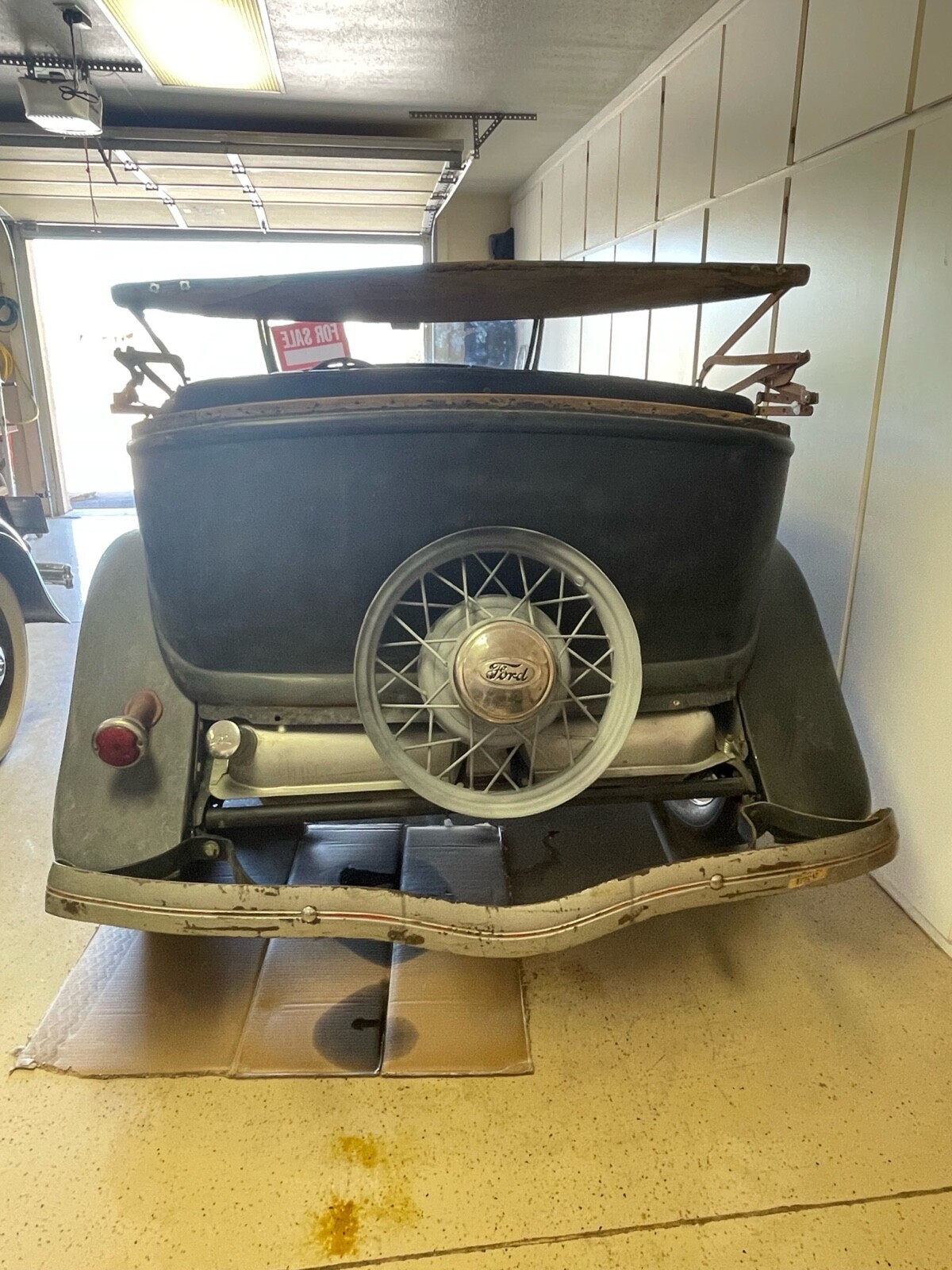 1934 Ford Model 40 no trim - photo 3