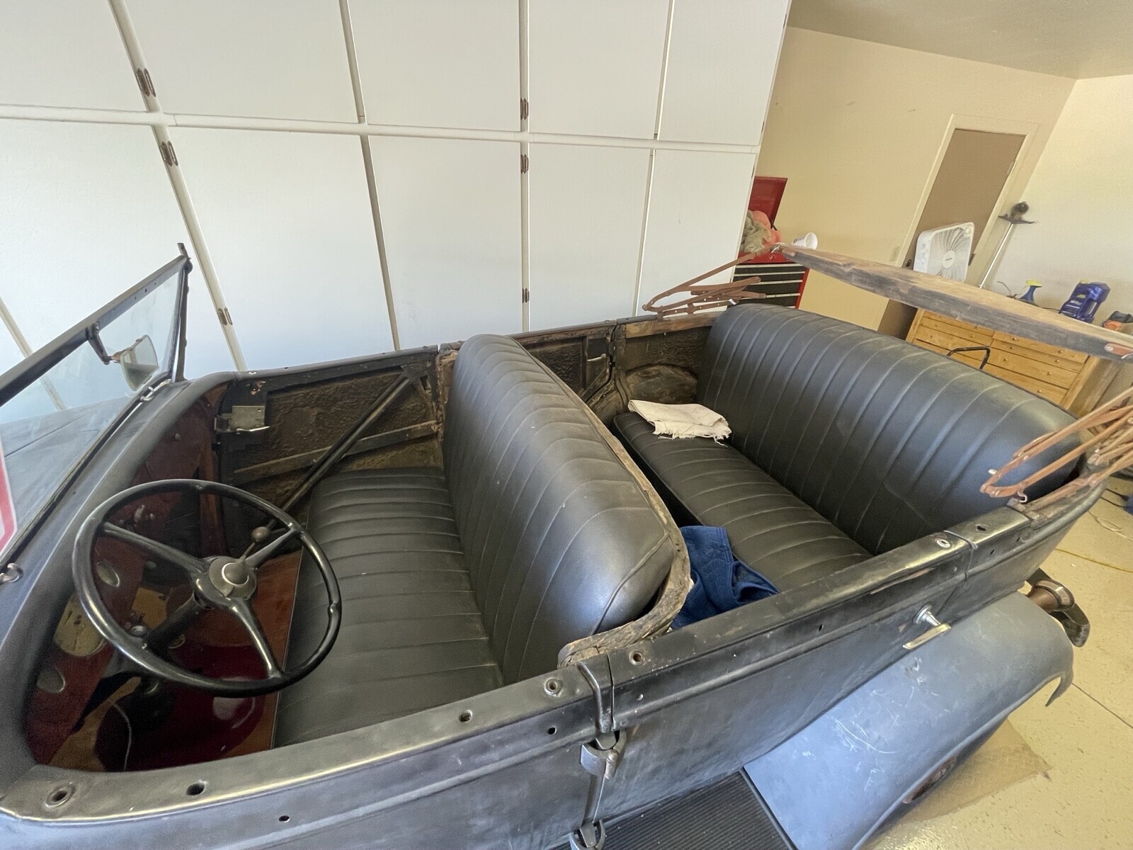 1934 Ford Model 40 no trim - photo 4
