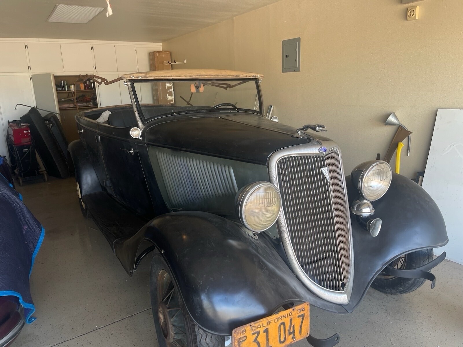 1934 Ford Model 40 no trim - photo 8