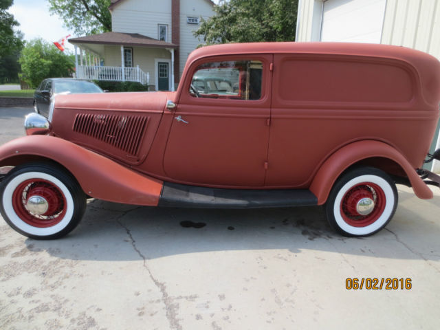 1934 Ford - photo 2