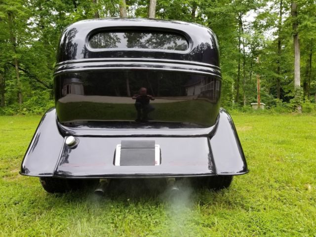 1934 Ford 2 door sedan - photo 3