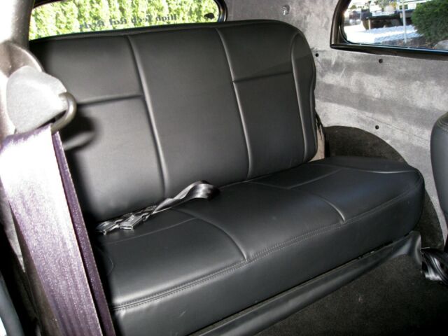 1934 Ford Street Rod Tudor Sedan - photo 11