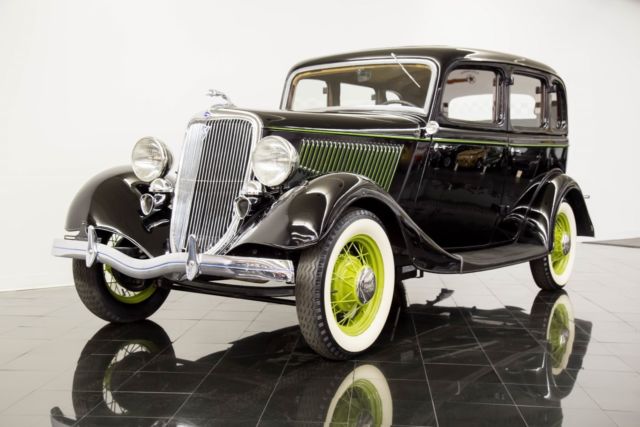 1934 Ford Ford Model 40 Deluxe 4 Door Sedan - photo 7