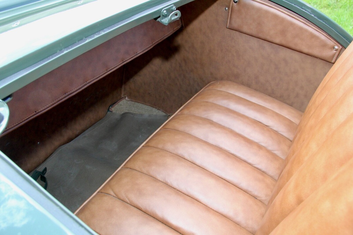 1934 Ford Model 40 V8 Deluxe Roadster. Stock-Restored. SEE VIDEO TOUR - photo 13