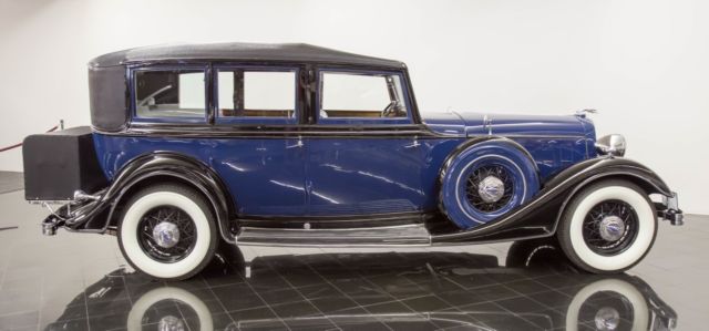 1934 Lincoln KB 7-Passenger Willoughby Limousine - photo 7