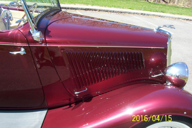 1934 Ford Roadster Model 40 - photo 5