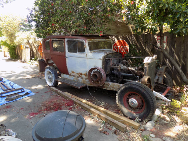 1934 Packard 1100 Sedan - photo 2