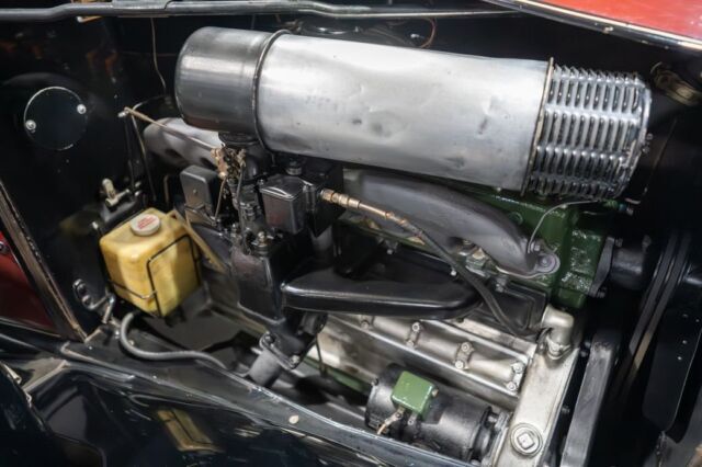 1934 Packard Eight Convertible Sedan - photo 4