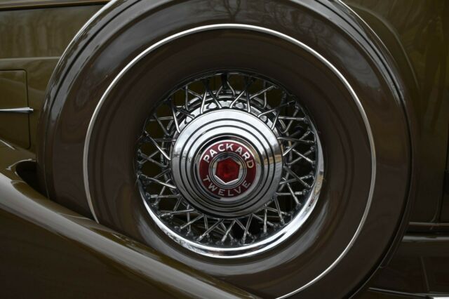 1934 Packard Model 1107 Twelve 2/4 Coupe - photo 11