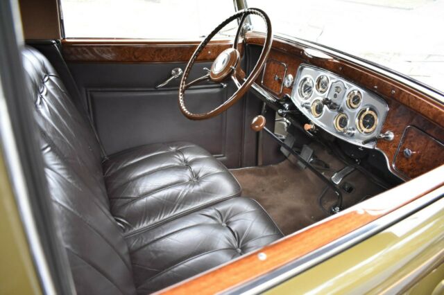1934 Packard Model 1107 Twelve 2/4 Coupe - photo 6
