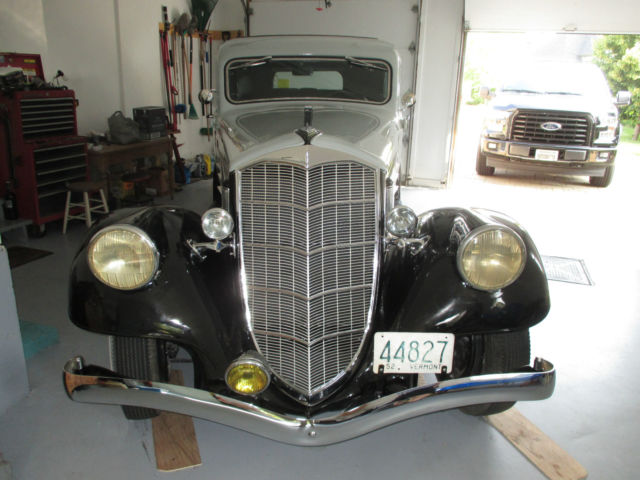 1934 Pierce-Arrow Brougham 1934 Other Makes Brougham