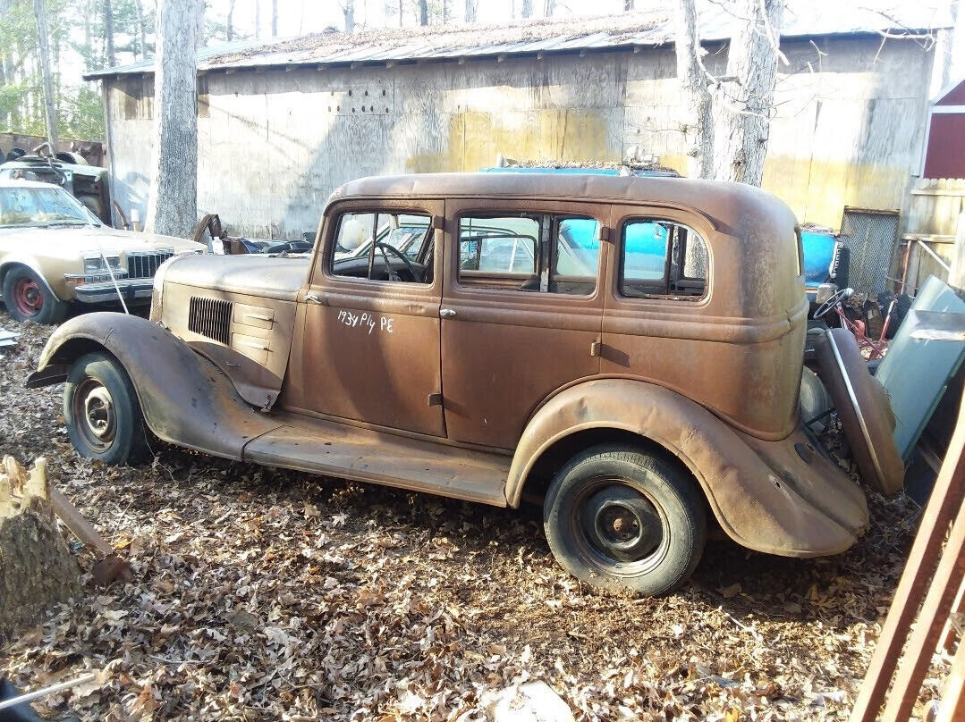 1934 Plymouth Deluxe PE Model - photo 3