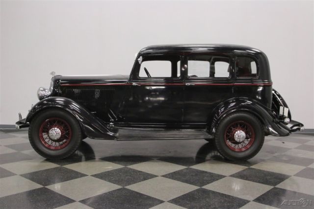 1934 Plymouth PFXX 4 Door Sedan - photo 7