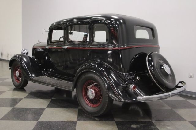 1934 Plymouth PFXX 4 Door Sedan - photo 9