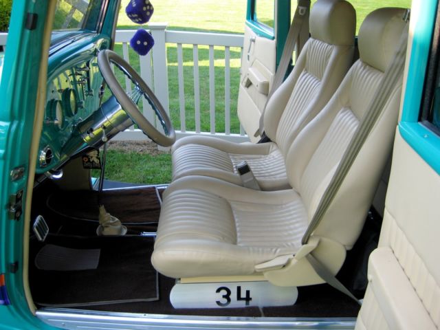 1934 Ford Tudor 2 Door Resto-Rod - photo 10