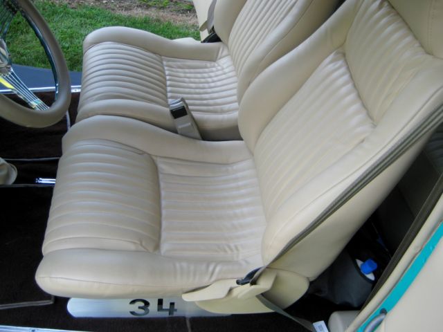 1934 Ford Tudor 2 Door Resto-Rod - photo 12