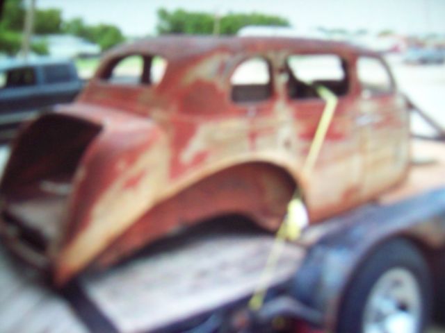 1936 DeSoto - photo 2
