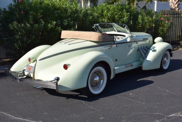 1935 Cord Boattail Speedster - photo 4