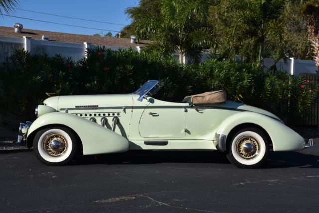 1935 Cord Boattail Speedster - photo 2