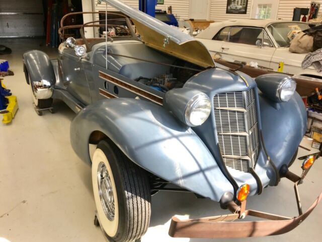 1935 Auburn Boattail Speedster 1935 Auburn Boattail 851