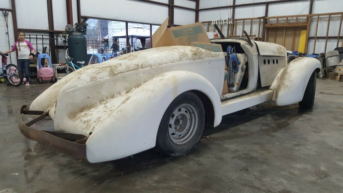 1935 Cord 851 Boattail Speedster replica - photo 10