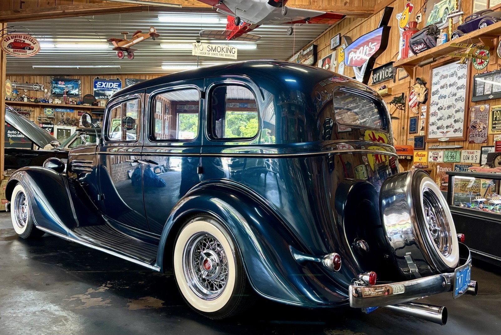 1935 Buick Series 40 4 dr sedan - photo 10