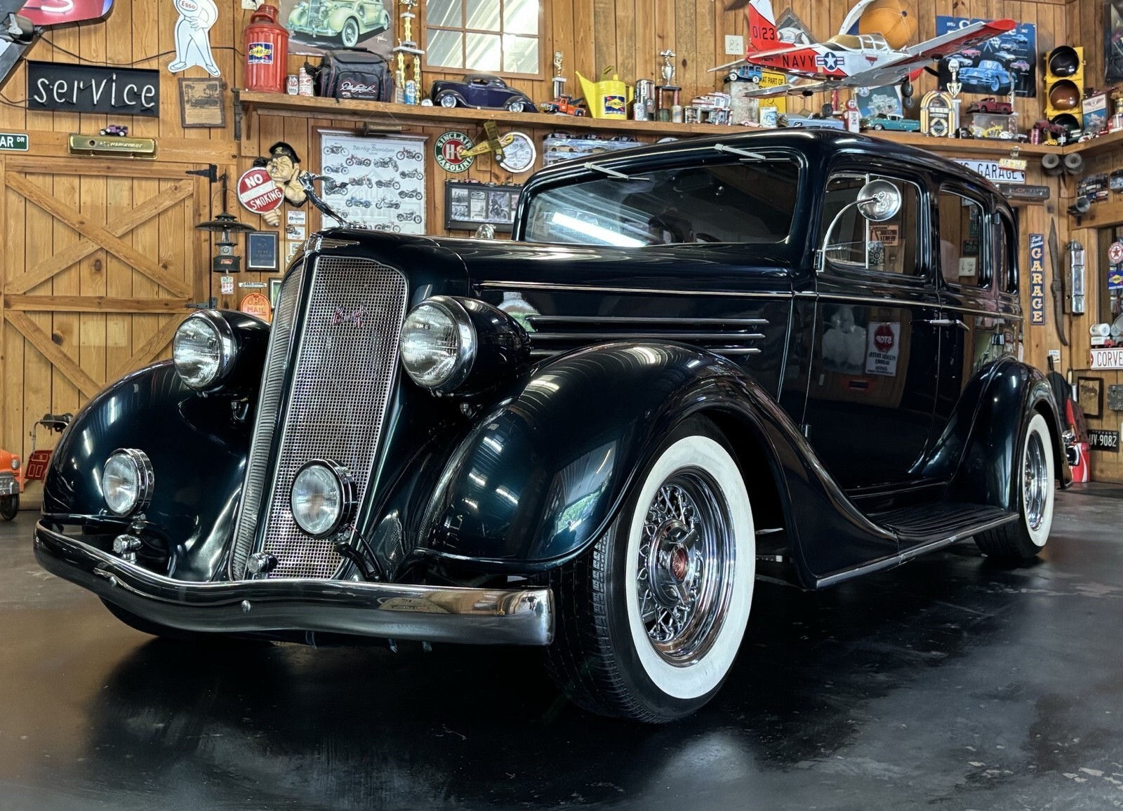 1935 Buick Series 40 4 dr sedan - photo 2