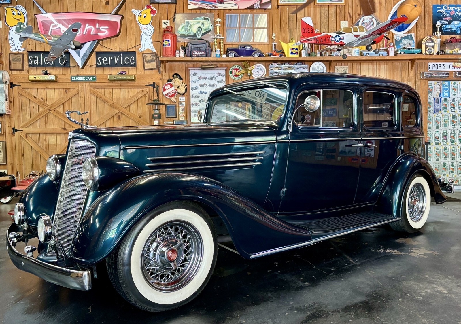 1935 Buick Series 40 4 dr sedan - photo 4