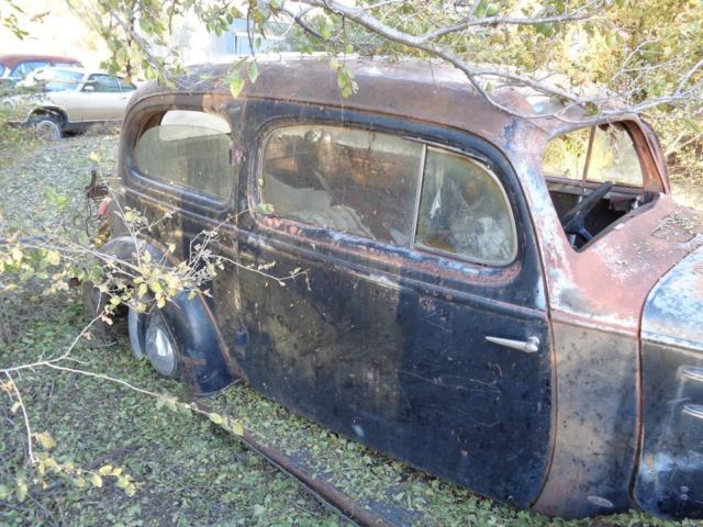 1935 Chevrolet MASTER DELUXE 2 DOOR SUICIDE - photo 9