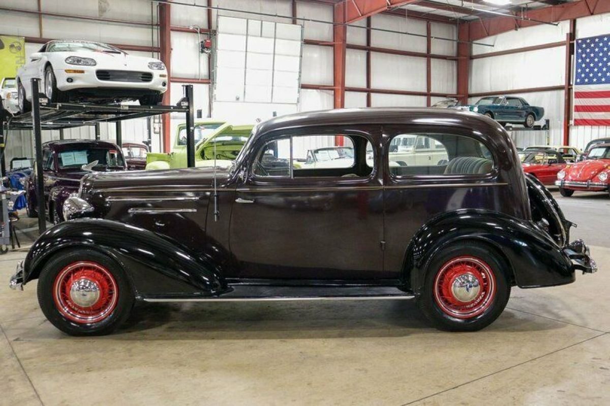 1935 Chevrolet Master Deluxe - photo 2