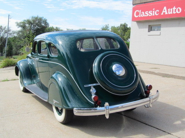 1935 Chrysler Airflow DeLuxe - photo 8