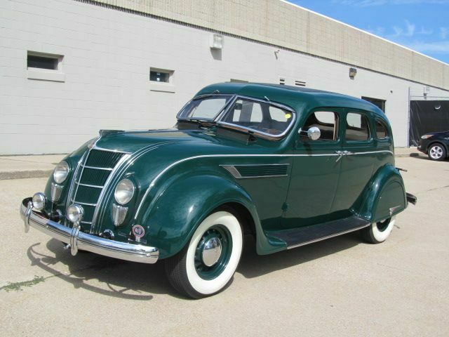 1935 CHRYSLER C-1 AIRFLOW 98000 Miles POLO GREEN DELUXE PACKAGE 8 cyl 3 Speed M 1935 Chrysler C-1 AIRFLOW --