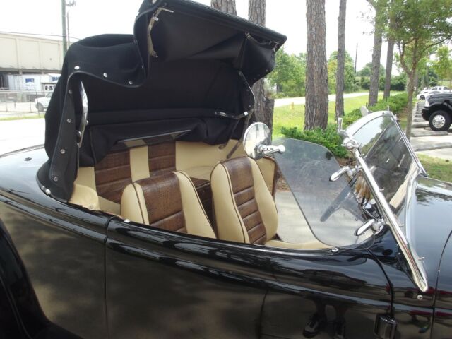 1935 Ford Roadster Custom Interior - photo 11