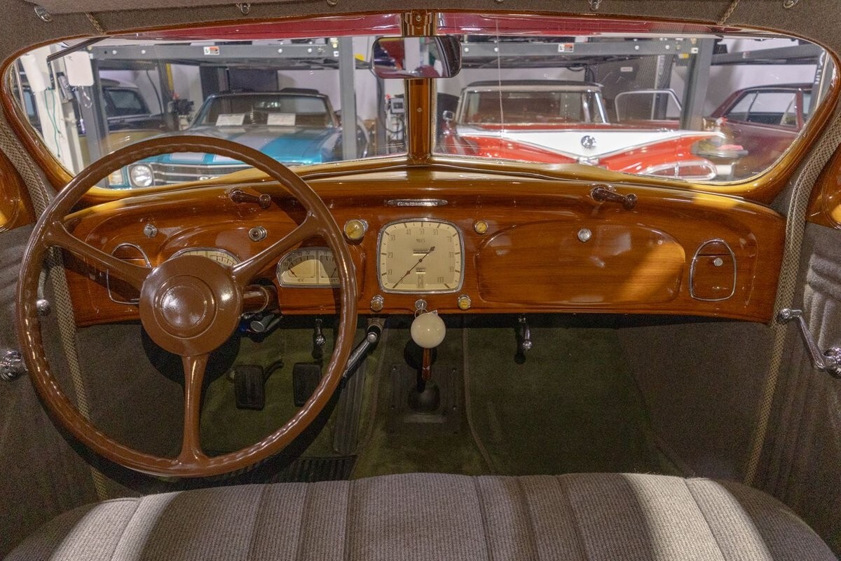 1935 DeSoto Model SG - photo 2