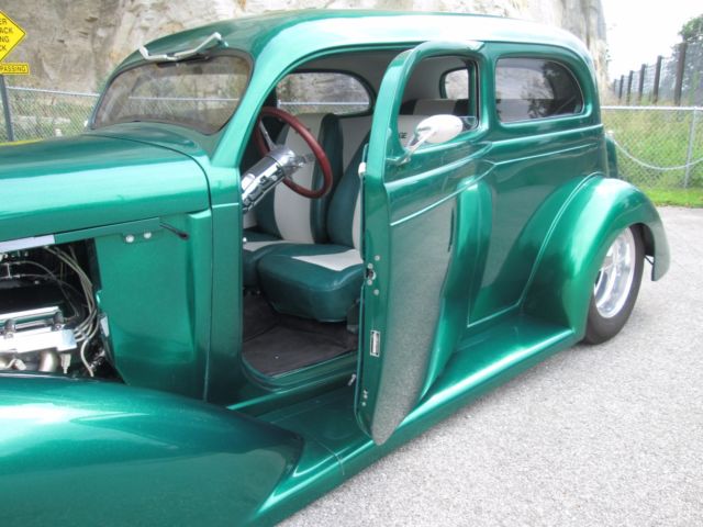 1935 Dodge Custom - photo 11