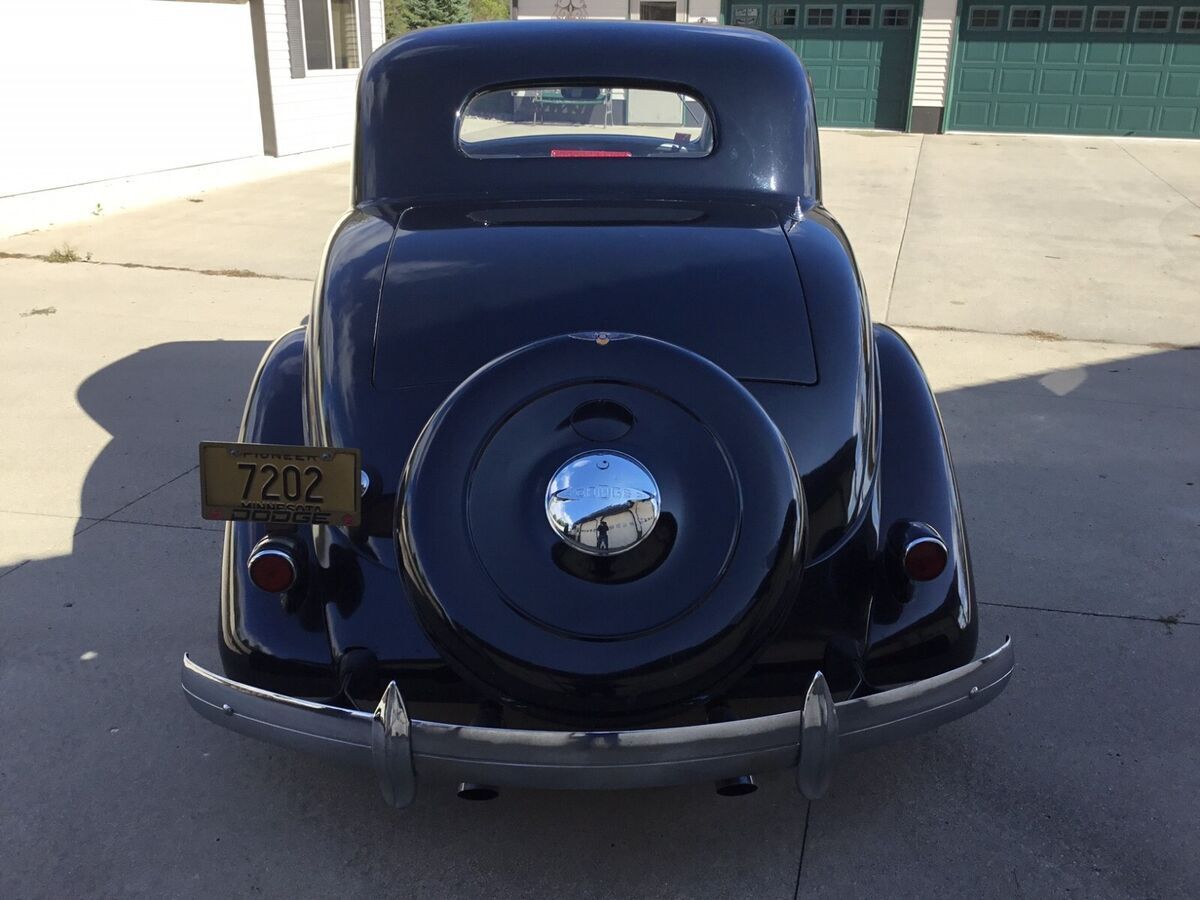 1935 Dodge Coupe - photo 3