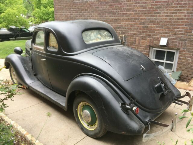 1935 Ford 48 Deluxe - photo 3