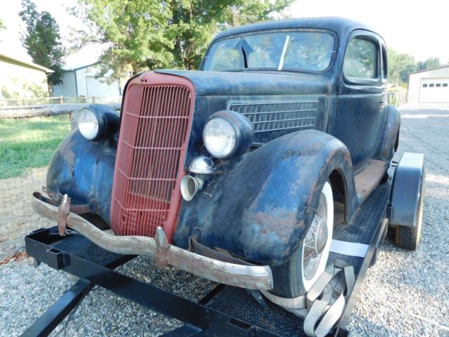 1935 FORD 2 Door SLANT BACK SEDAN 1935 Ford 2 Door Sedan