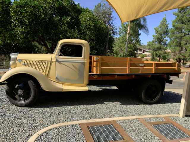 1935 Ford Model 50 - photo 2