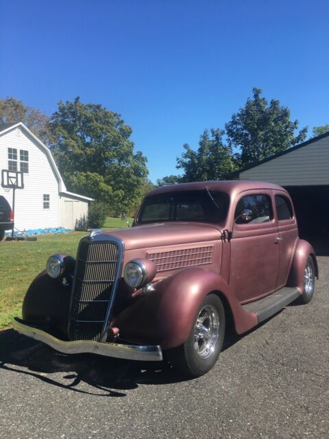 1935 Ford Model 48 - photo 3