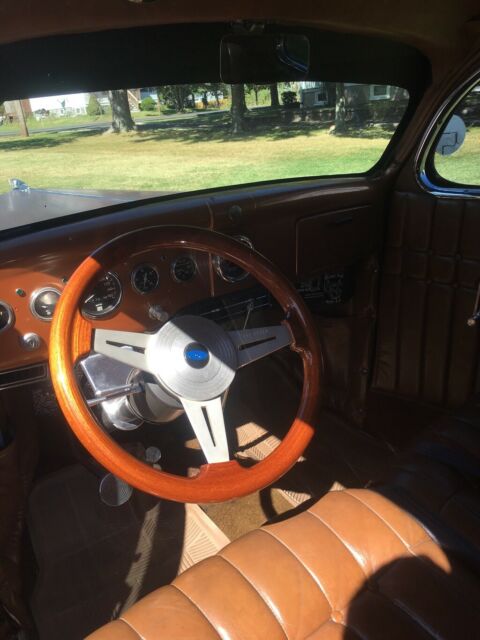1935 Ford Model 48 - photo 5