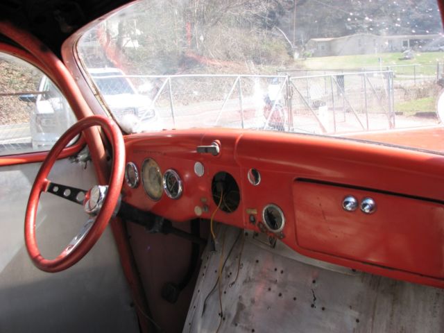 1935 Ford Coupe - photo 7