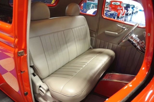 1935 Ford Coupe Steel Body & Fenders / 350 cui 3x2 carbs - photo 12